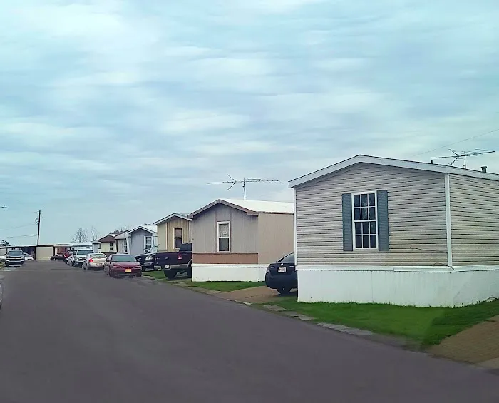 Airway Estates Picture 1