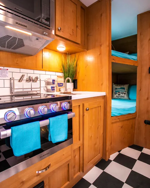 Urban Woods Camp Picture 6