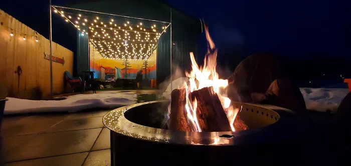 Urban Woods Camp Picture 5