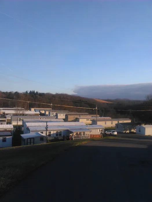 East Park Mobile Home Village Picture 3