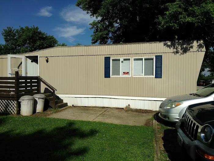 Carousel Court MHP Picture 4