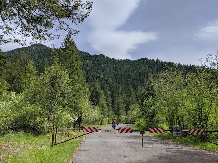 Wilderness Gateway Campground Picture 5