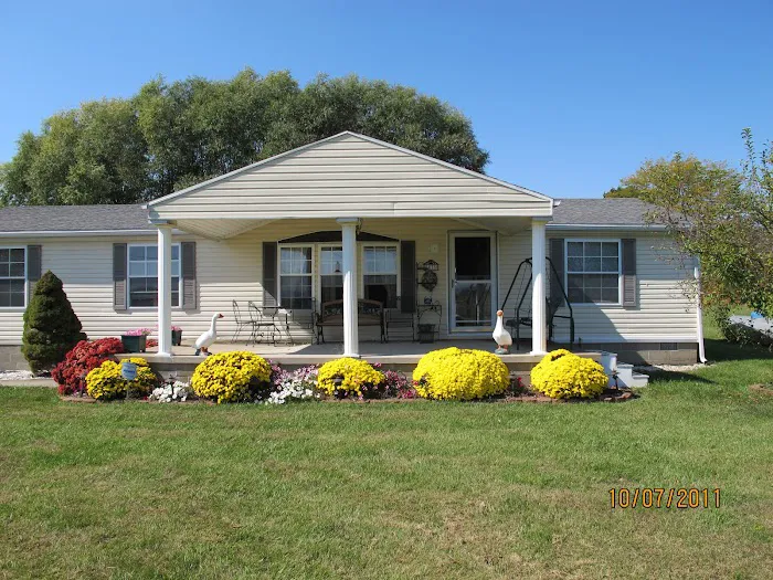 Gleason's Mobile Home Park Picture 6