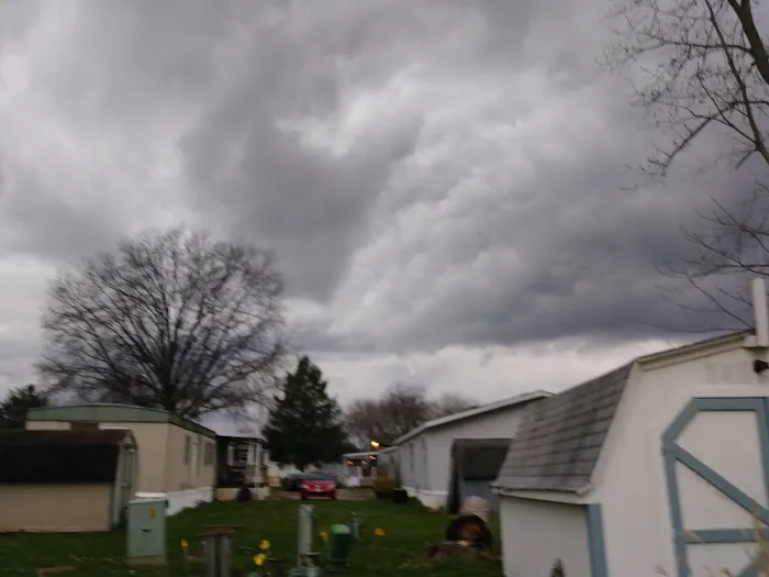 Zane Village & Sales Picture 4