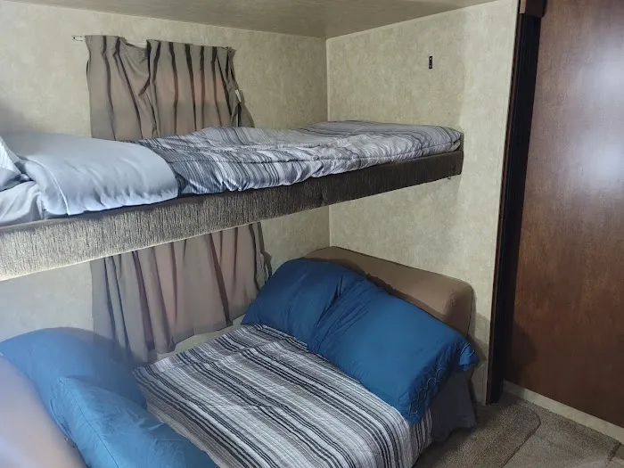 The Outer Bend LLC Picture 3