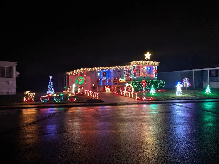 Country Haven Mobile Home Park Picture 8