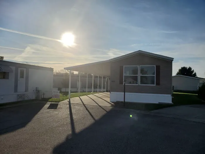 Red Oak Mobile Home Park Picture 5