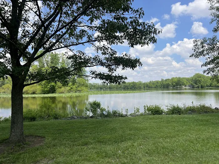 West Lake Village Mobile Home Park Picture 2