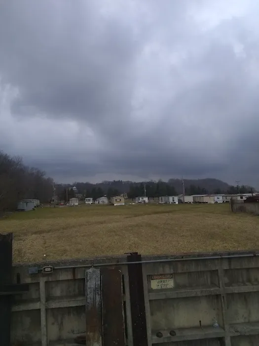 Mays Mobile Home Park Picture 7