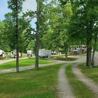DEERLAND RV PARK, LLC Picture 4