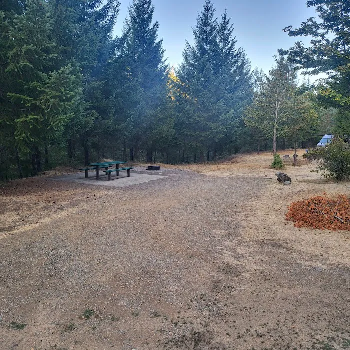 Skull Creek Campground Picture 7
