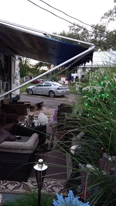 Huber Mobile Home and RV Park Picture 1
