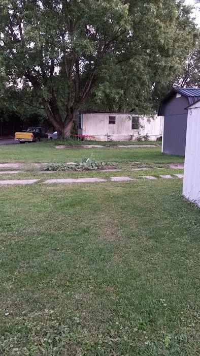 Huber Mobile Home and RV Park Picture 2