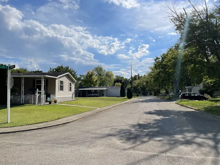 McMahan's Mobile Home Park Picture 8