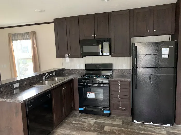 Woods Mobile Home Park Picture 1