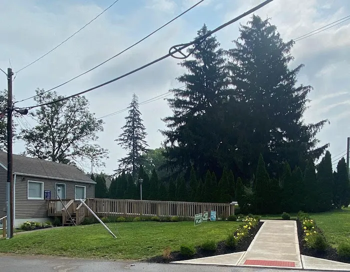 Woods Mobile Home Park Picture 2