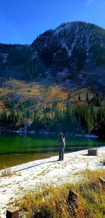 Red Meadow Lake Campground Picture 3