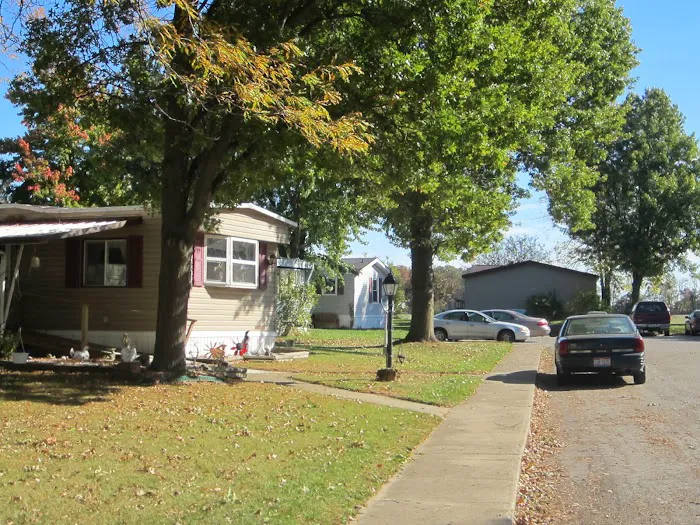 Grand Manor MHC Picture 6