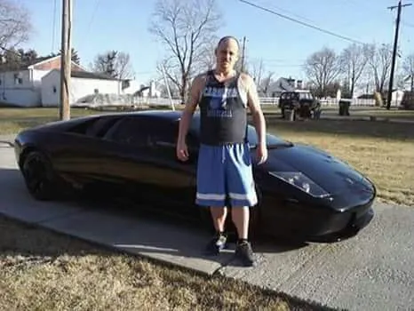 Lakeside Village Picture 6