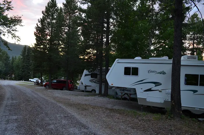 Timber Wolf Resort & Jeep Rentals Picture 4