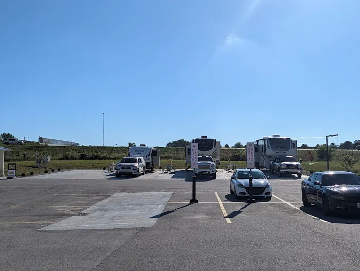 Love's RV Hookup Picture 2