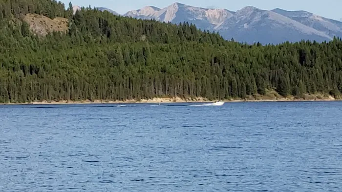 LOST JOHNNY POINT CAMPGROUND Picture 9