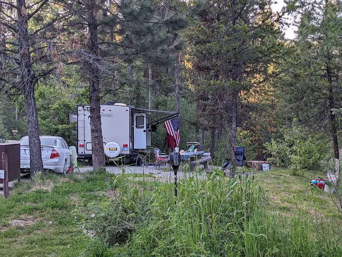 Emery Bay Campground Picture 10