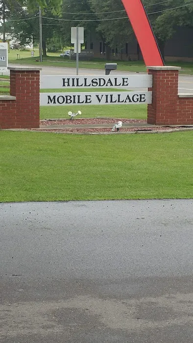 Hillsdale Mobile Village Picture 2