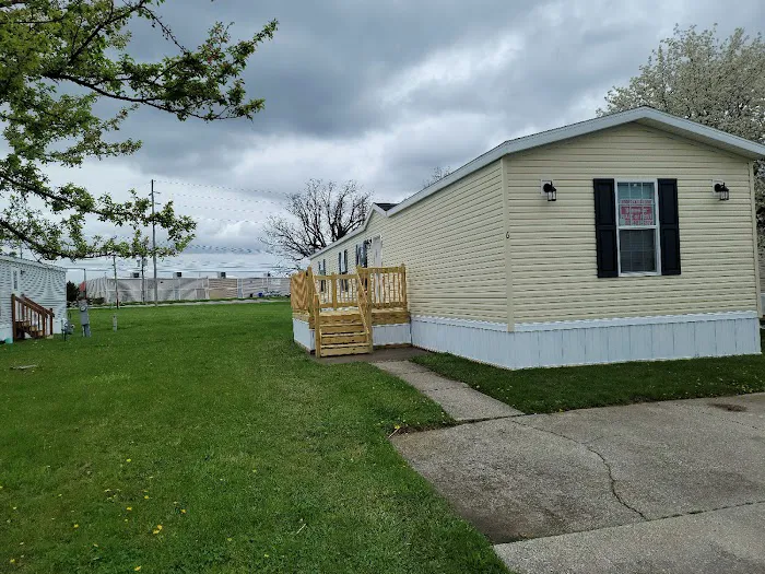 Apple Valley Manufactured Home Community Picture 2