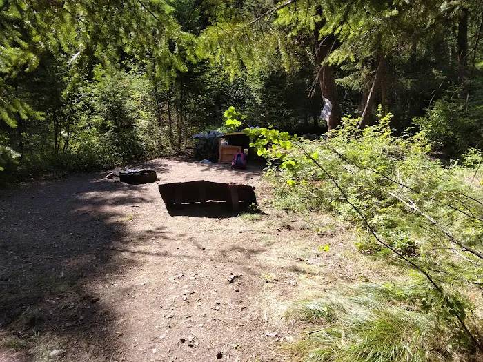 Lolo Creek Campground and Picnic Area Picture 4