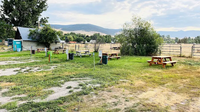 Big River Rentals Picture 5