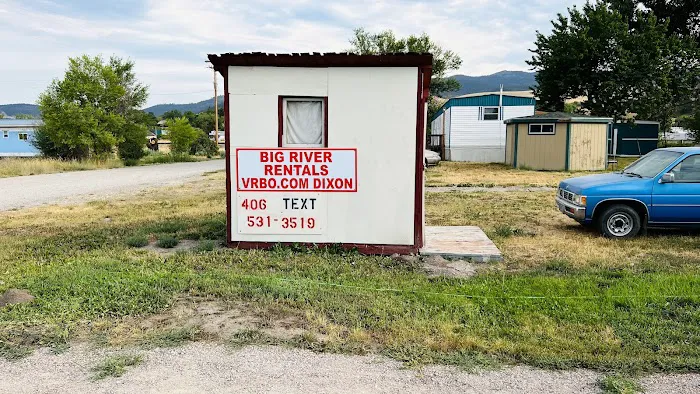 Big River Rentals Picture 3