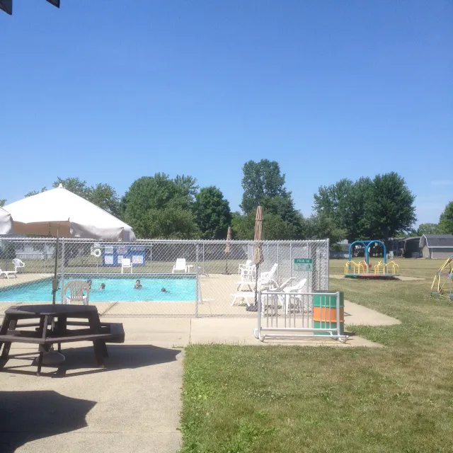 Glenridge Manor Mobile Home Park Picture 5