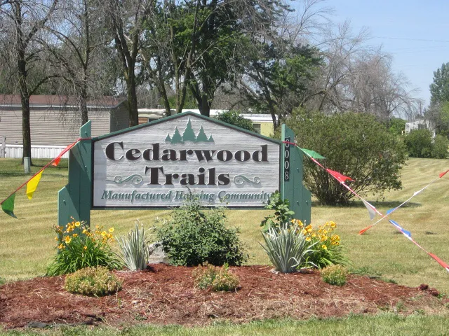 Cedarwood Trails Manufactured Home Community Picture 10
