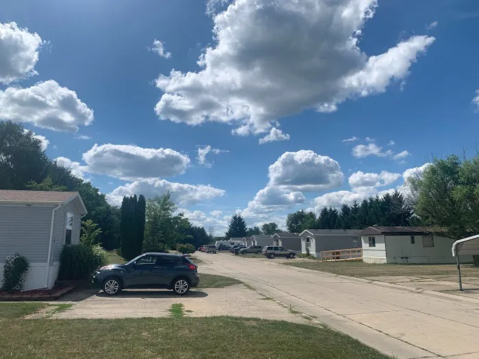 Hudson Mobile Home Community Picture 4