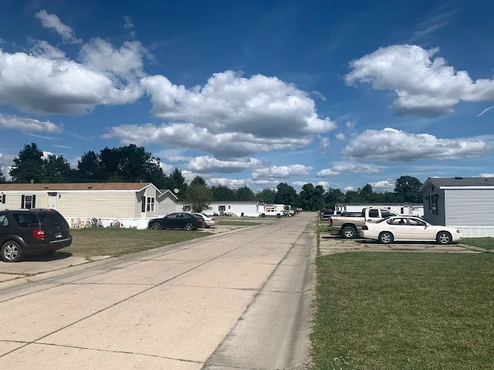 Hudson Mobile Home Community Picture 3