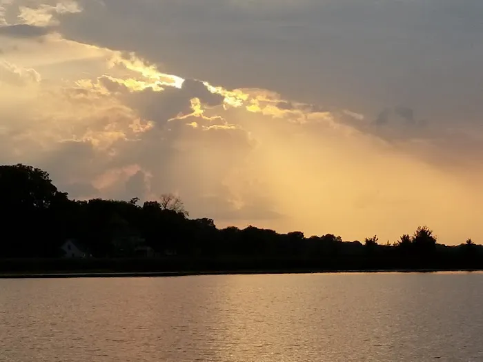 Bledsoe's Lake James Mobile Home Park Picture 10