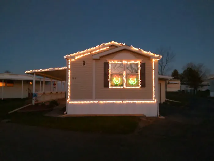 Voyager Village Picture 10