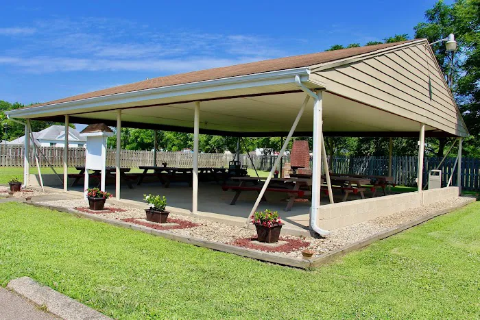 Harmony Pointe Mobile Home Park Picture 1