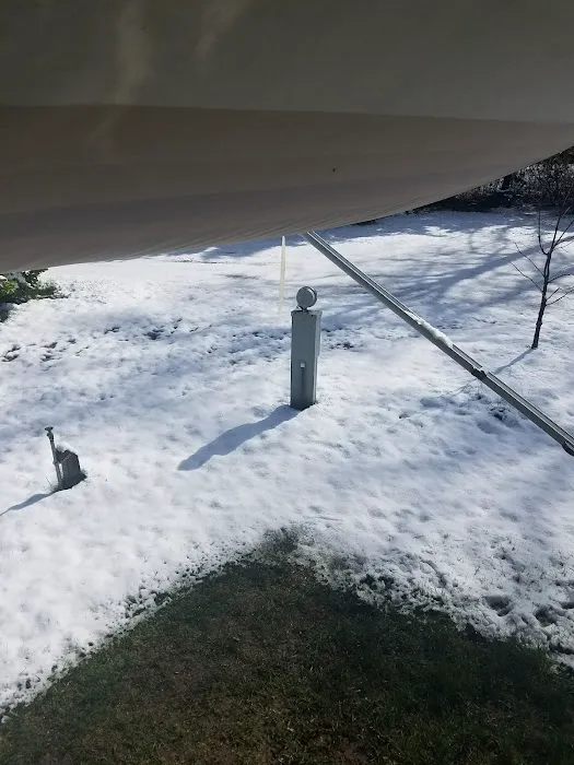 Redwood Hwy Campground Picture 10