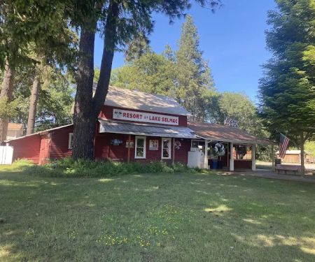 Resort At Lake Selmac