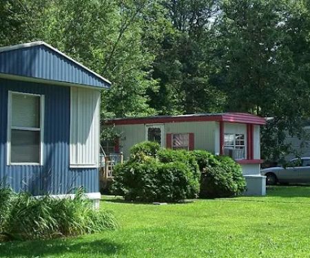 Oakwood Manufactured Home Community