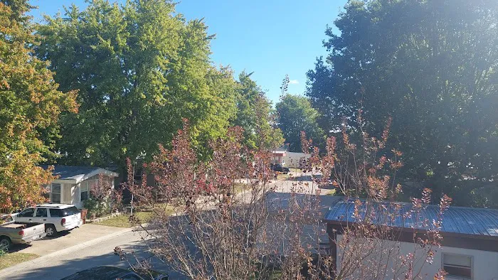 Olwine Mobile Home Park Picture 6