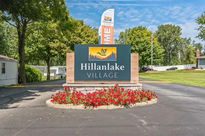 Hillanlake Village Picture 6