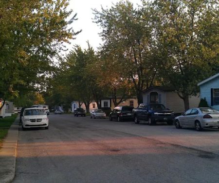 Lee Villa Mobile Home Park