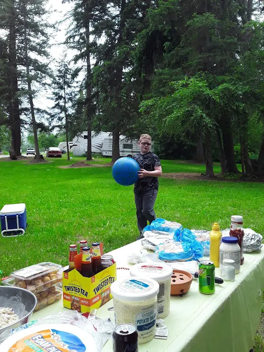 Mission Meadows Camping & RV Park Picture 9