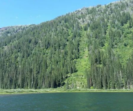 Handkerchief Lake Campground