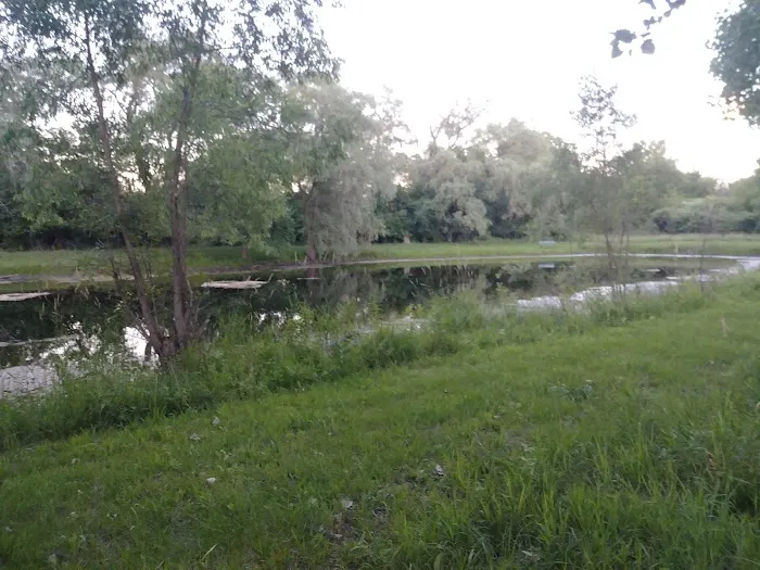 Three Oaks Estates Picture 1