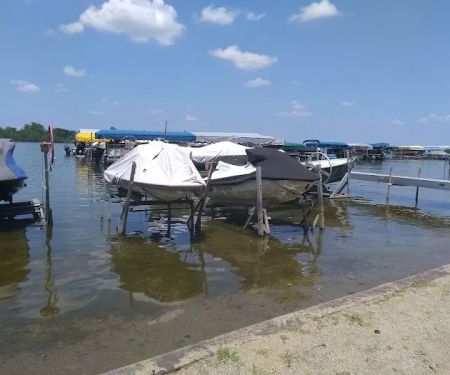 Bahr Mobile Home Resort