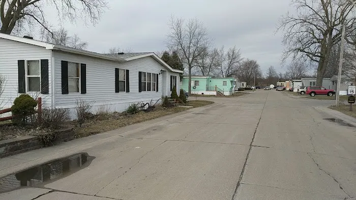 Southtown Mobile Home Community Picture 7